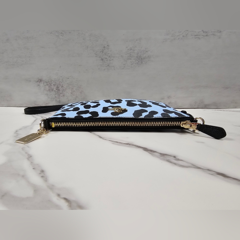Coach Light Blue And Black Leopard Zipper Clutch/Crossbody - Picture 4 of 8